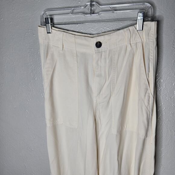 NWOT Everlane the Utility Pant in Buttersoft Size 2 Ivory Lyocell Neutral - Picture 3 of 8